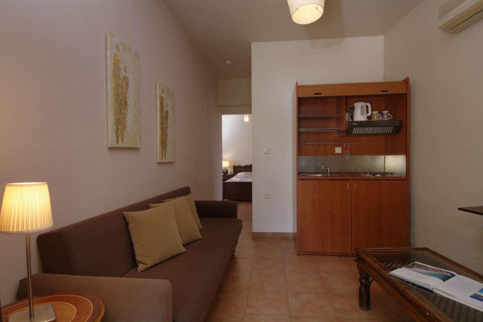 Enalion Hotel Кала-Нера Экстерьер фото
