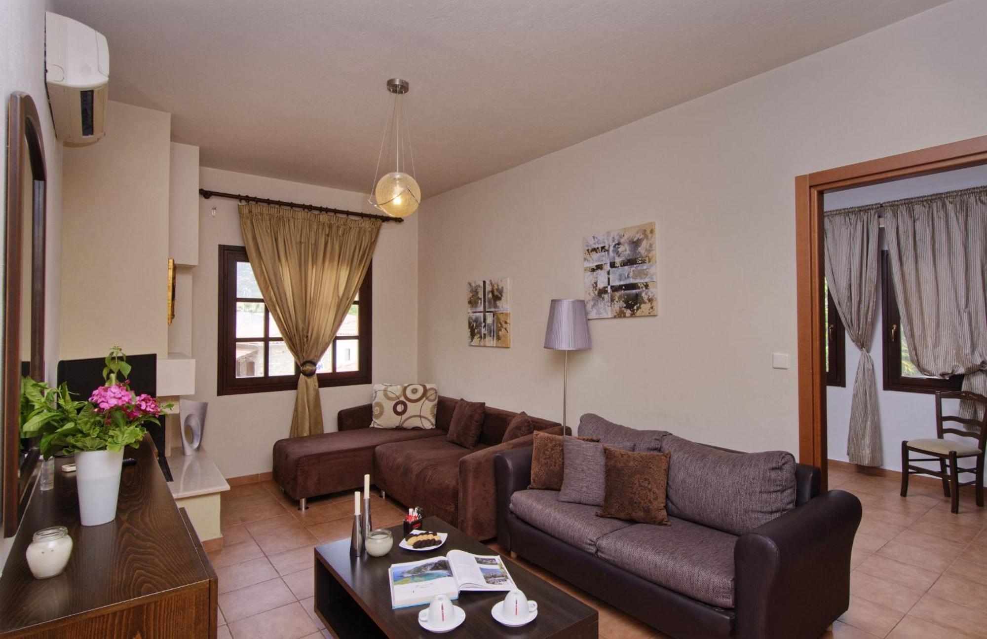 Enalion Hotel Кала-Нера Экстерьер фото
